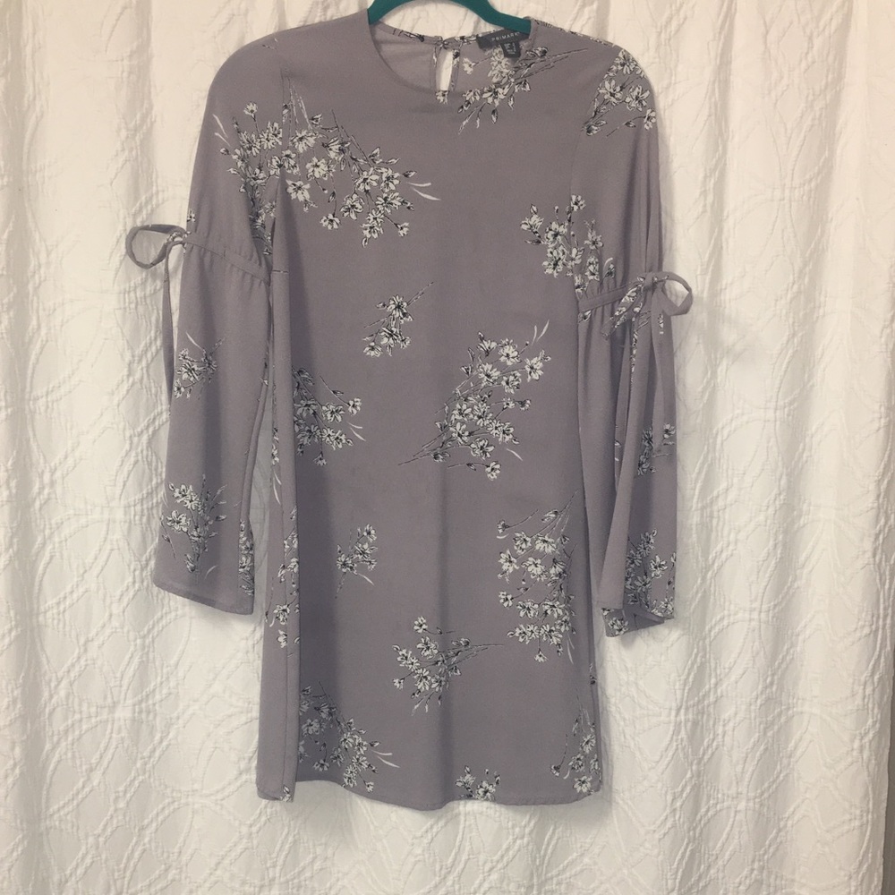 Primark Lilac Wildflower Bell Sleeve Shift Dress